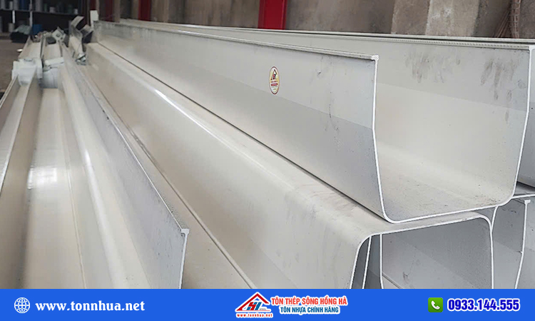 Máng xối vuông 205