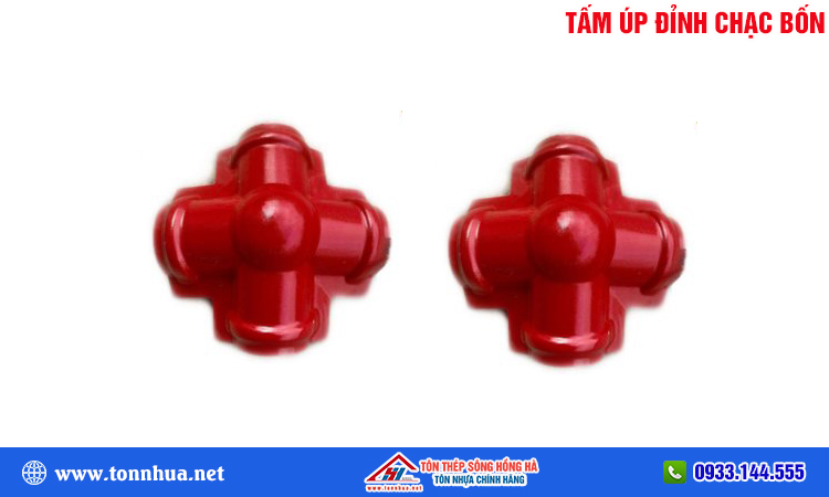 Tấm úp đỉnh Chạc bốn
