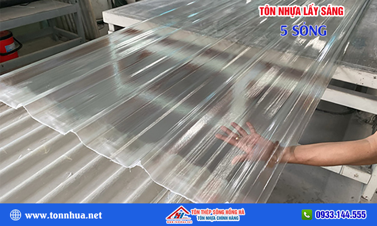 Tôn nhựa lấy sáng 5 sóng
